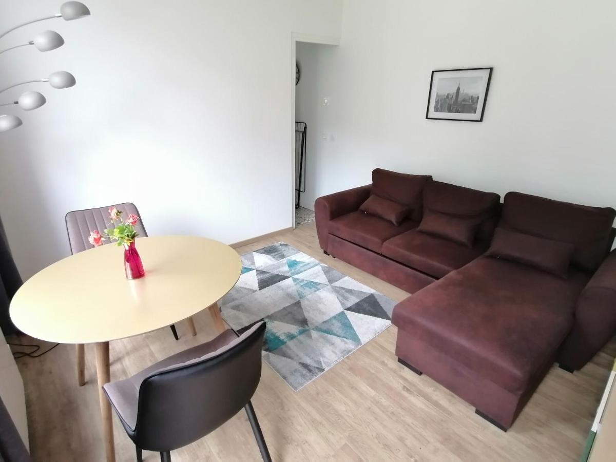 Villa Des Roses - Appart T2, 32M2, Rdc, Vue Sur Jardin, "Le Chic" لو هافر المظهر الخارجي الصورة